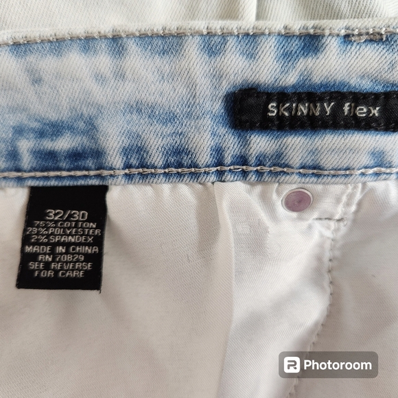 CJ Black Premium Men's Jeans Slim Skinny Flex Distressed  32/30 - Picture 9 of 11